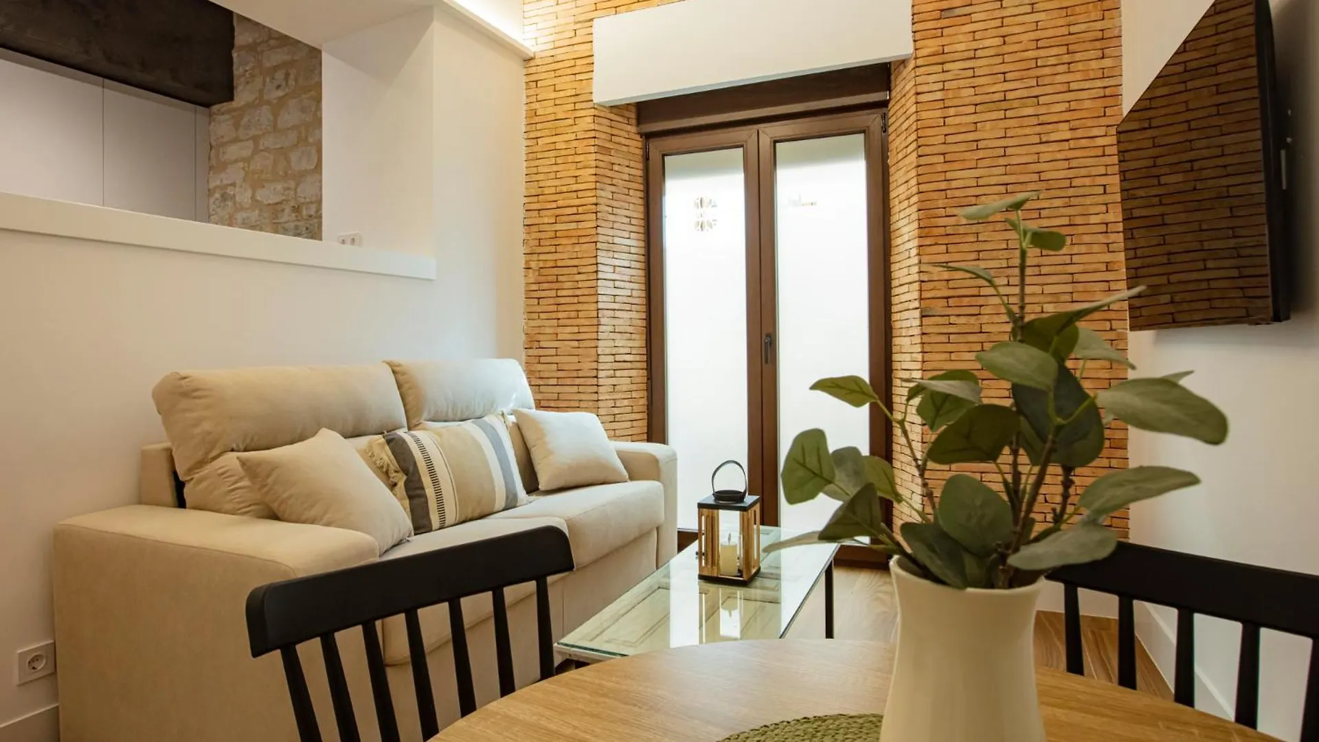 Velalma-Ceron Edificio Exclusivo De Apartamentos Turisticos En Centro Historico-Jaen Apartment Jaen